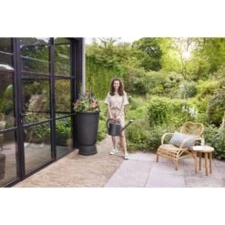 Elho Green Basics Regenton Plus 110ltr Zwart -Tuinartikelen Winkel elho green basics regenton plus 110ltr zwart 1000x1000 64aebace8dbbb l