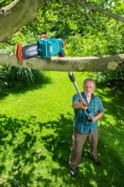 GARDENA Accu Telescopische Snoeizaag TCS 20/18 P4A Solo -Tuinartikelen Winkel gardena accu telescopische snoeizaag tcs 20 18 p4a solo 1000x1500 640af3261615f l