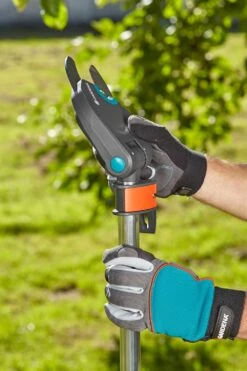 GARDENA StarCut Takkenschaar 160 Plus -Tuinartikelen Winkel gardena takkenschaar starcut 160 plus 1000x1500 640af7f49be1a l