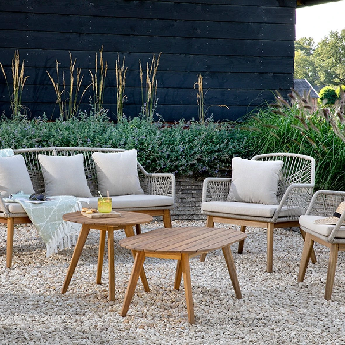 Seville Bijzet Tuintafel Acacia - Ø 55 X H 47 Cm 5 Seville Bijzet Tuintafel Acacia - Ø 55 X H 47 Cm - Afbeelding 3